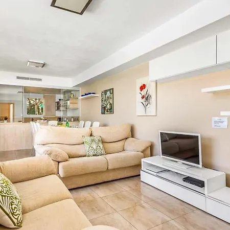Cala'n Blanes Sleeps 9 Pool Air Con Wifi 빌라